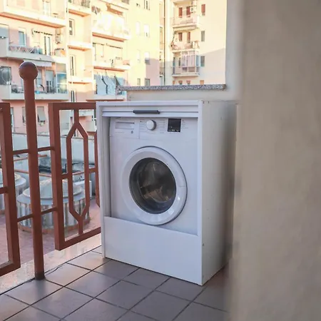 Capital Apartment *